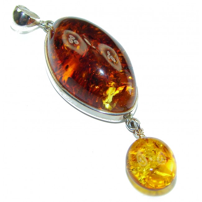 Vintage Beauty authentic Baltic Amber .925 Sterling Silver handcrafted pendant