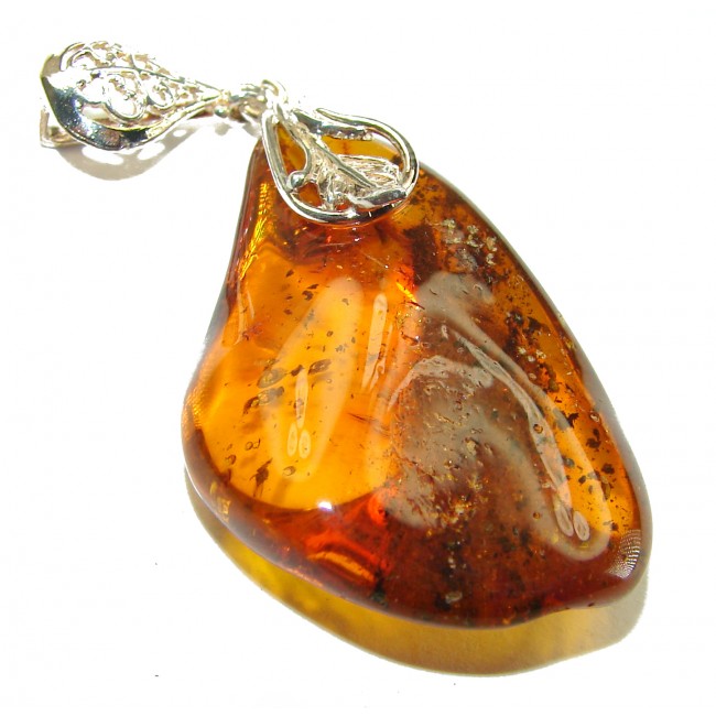 Vintage Beauty authentic Baltic Amber .925 Sterling Silver handcrafted pendant