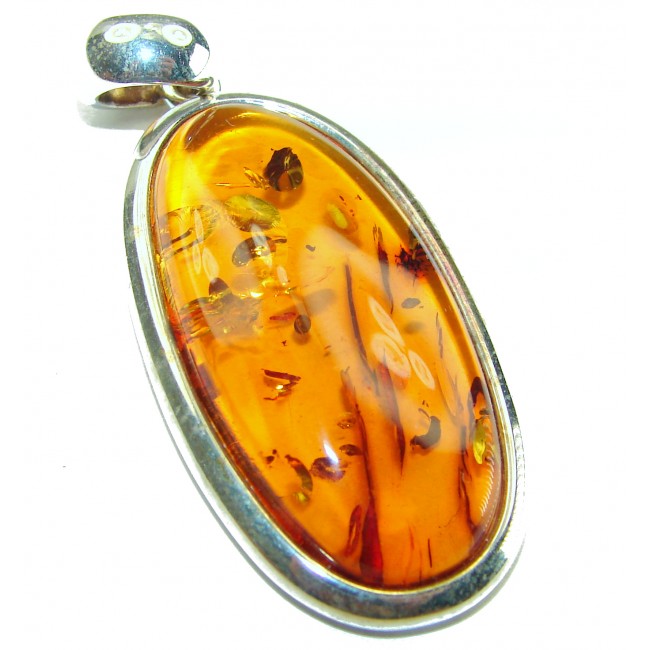 Vintage Beauty authentic Baltic Amber .925 Sterling Silver handcrafted pendant