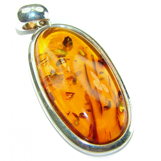 Vintage Beauty authentic Baltic Amber .925 Sterling Silver handcrafted pendant