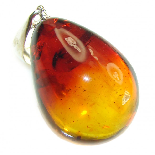 Vintage Beauty authentic Baltic Amber .925 Sterling Silver handcrafted pendant