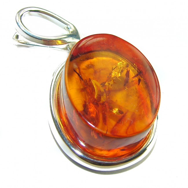 Vintage Beauty authentic Baltic Amber .925 Sterling Silver handcrafted pendant