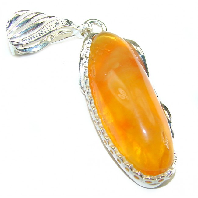 Vintage Beauty authentic Baltic Amber .925 Sterling Silver handcrafted pendant