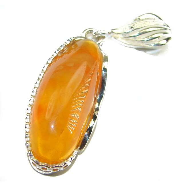 Vintage Beauty authentic Baltic Amber .925 Sterling Silver handcrafted pendant