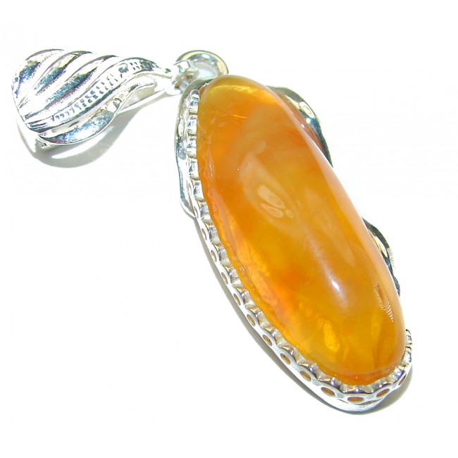 Vintage Beauty authentic Baltic Amber .925 Sterling Silver handcrafted pendant