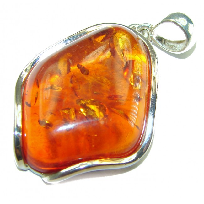 Vintage Beauty authentic Baltic Amber .925 Sterling Silver handcrafted pendant