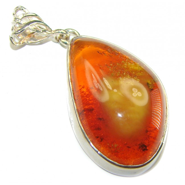 Vintage Beauty authentic Baltic Amber .925 Sterling Silver handcrafted pendant