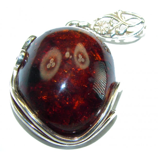 Vintage Beauty authentic Baltic Amber .925 Sterling Silver handcrafted pendant