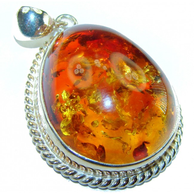 Vintage Beauty authentic Baltic Amber .925 Sterling Silver handcrafted pendant