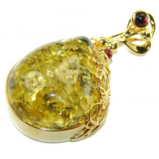 Vintage Beauty authentic Greenn Baltic Amber 14K Gold over .925 Sterling Silver handcrafted pendant