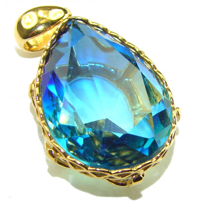 21.5 carat Blue Topaz 18K Gold over .925 Sterling Silver handmade Pendant