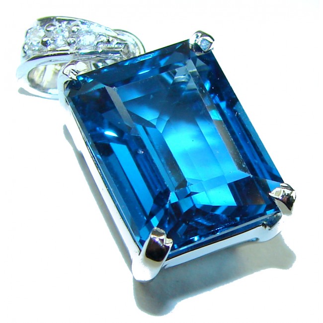 12.5 carat Precious London Blue Topaz .925 Sterling Silver handmade Pendant