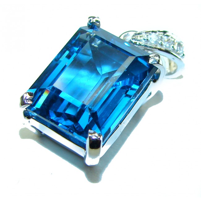 12.5 carat Precious London Blue Topaz .925 Sterling Silver handmade Pendant