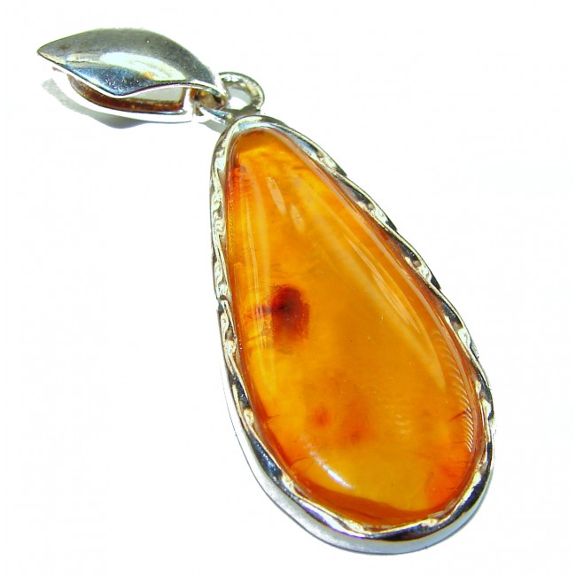 Vintage Beauty authentic Baltic Amber .925 Sterling Silver handcrafted pendant