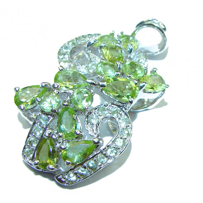 Marigolds authentic Peridot .925 Sterling Silver handmade Pendant