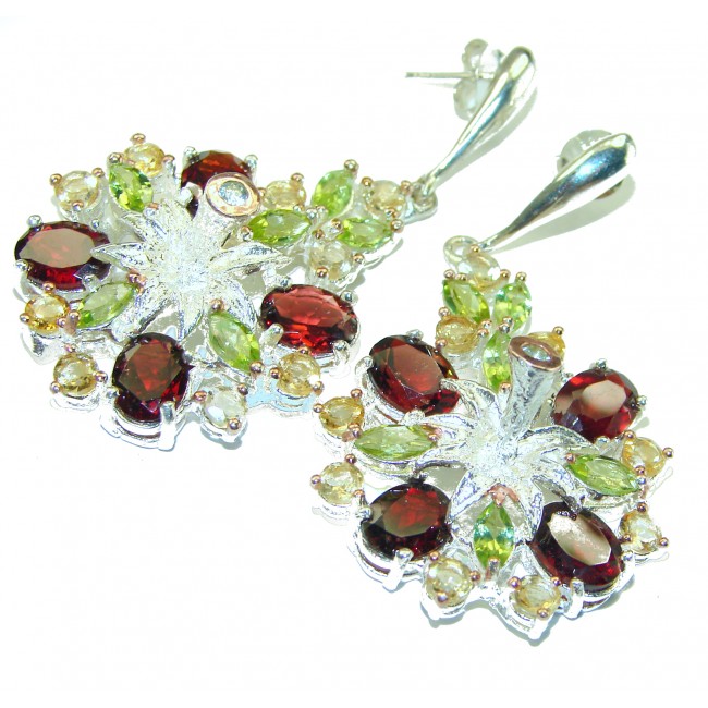 Floral design authentic Garnet 2 tones .925 Sterling Silver handcrafted earrings