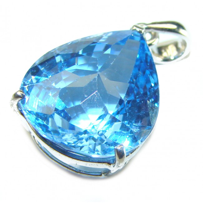 Precious Treasure 22.5 carat Swiss Blue Topaz .925 Sterling Silver handmade Pendant