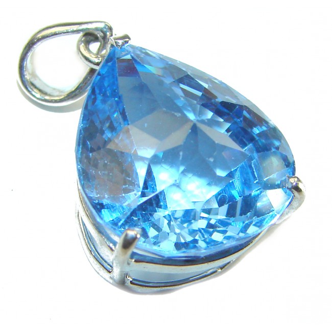 Precious Treasure 22.5 carat Swiss Blue Topaz .925 Sterling Silver handmade Pendant