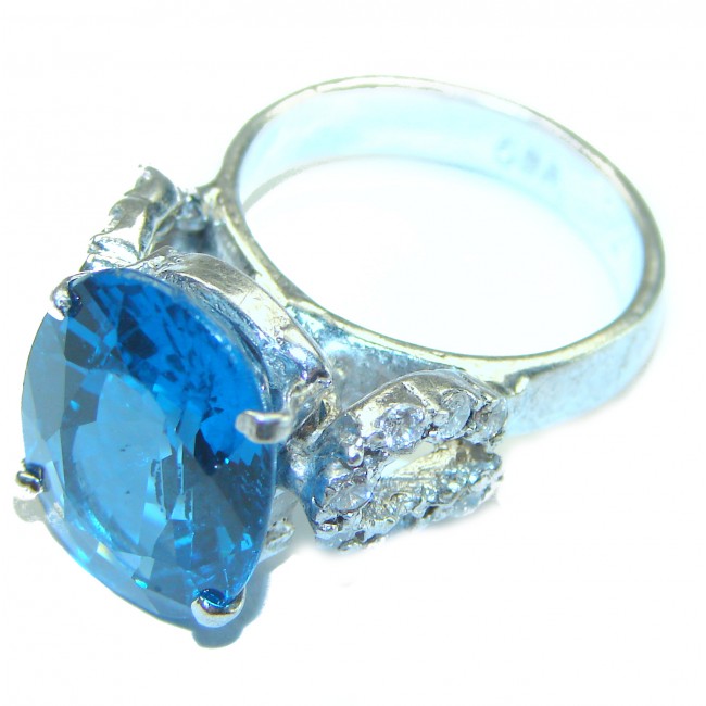 Deep Ocean 22.8 carat London Blue Topaz .925 Sterling Silver handcrafted Ring size 8