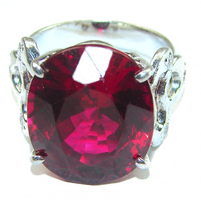 22.5 carat Carmen Deep Red Topaz .925 Sterling Silver handmade Ring s. 6 3/4