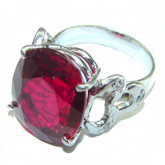 22.5 carat Carmen Deep Red Topaz .925 Sterling Silver handmade Ring s. 6 3/4