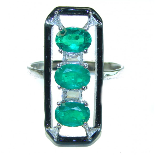 Art Decor quality unique Emerald .925 Sterling Silver handcrafted Ring size 9