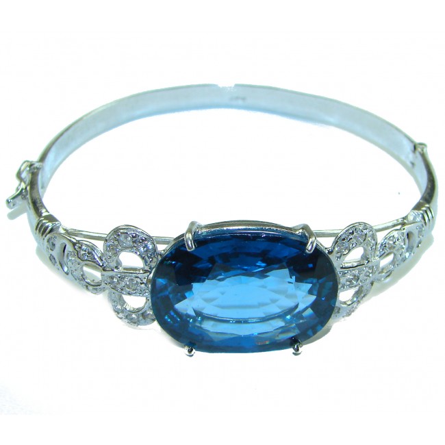 Precious 29.5 carat Natural London Blue Topaz .925 Sterling Silver Bracelet