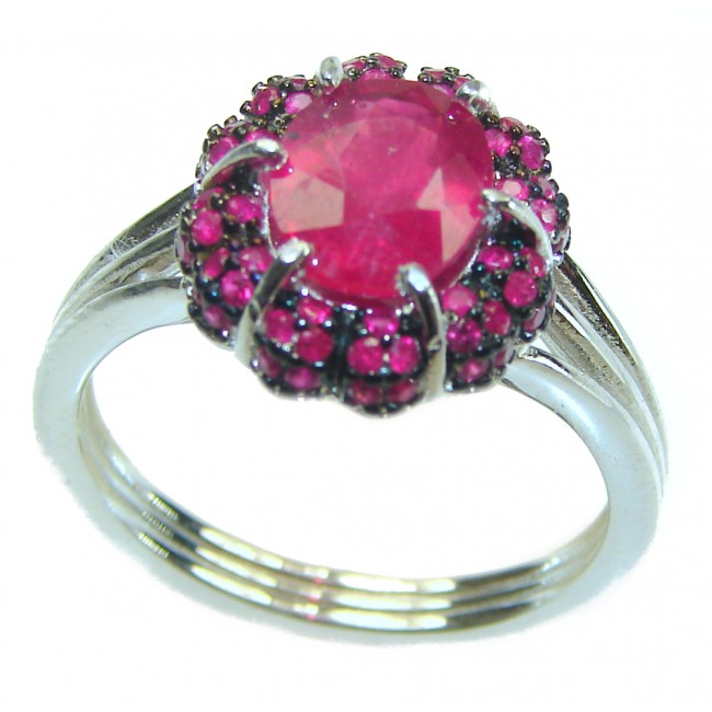 Red Brilliance 4.5 carat Ruby .925 Silver handcrafted Ring s. 8