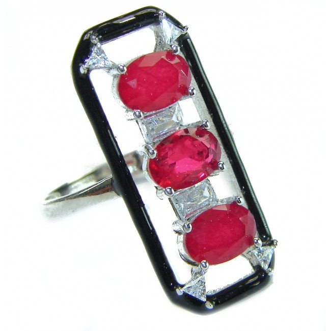 Art Decor quality unique Ruby .925 Sterling Silver handcrafted Ring size 8