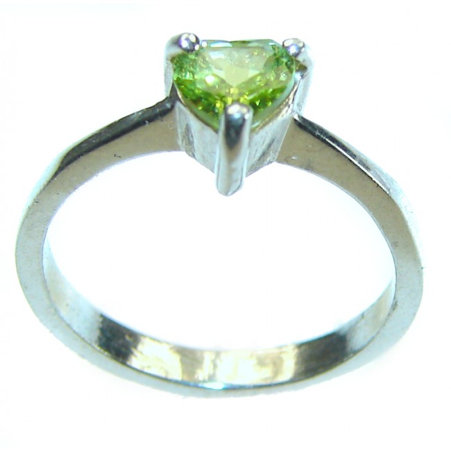 Nature's Love Authentic 1.1 carat Peridot .925 Sterling Silver handmade Ring s. 4 1/2