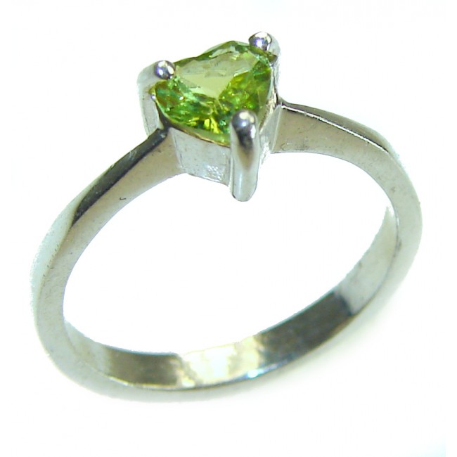 Nature's Love Authentic 1.1 carat Peridot .925 Sterling Silver handmade Ring s. 4 1/2