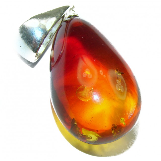 Vintage Beauty authentic Baltic Amber .925 Sterling Silver handcrafted pendant