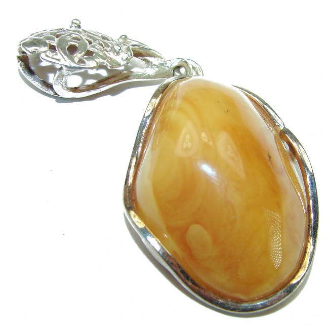 Vintage Beauty authentic Baltic Amber .925 Sterling Silver handcrafted pendant