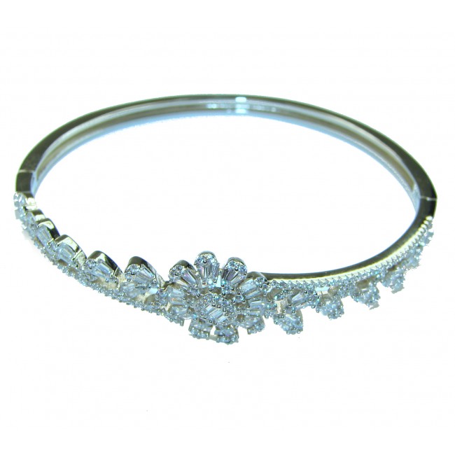 Glorious Natural White Topaz 925 Sterling Silver Bangle bracelet