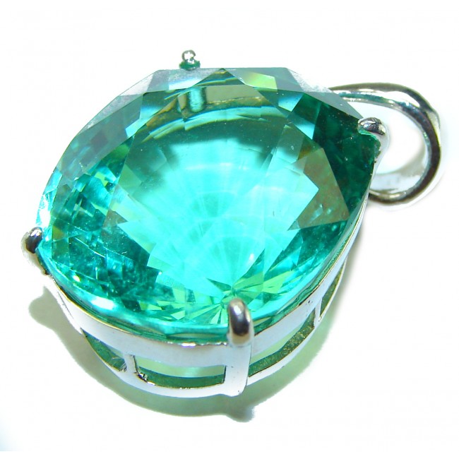 Superior quality 28.2 carat Fresh Green Topaz .925 Sterling Silver Pendant