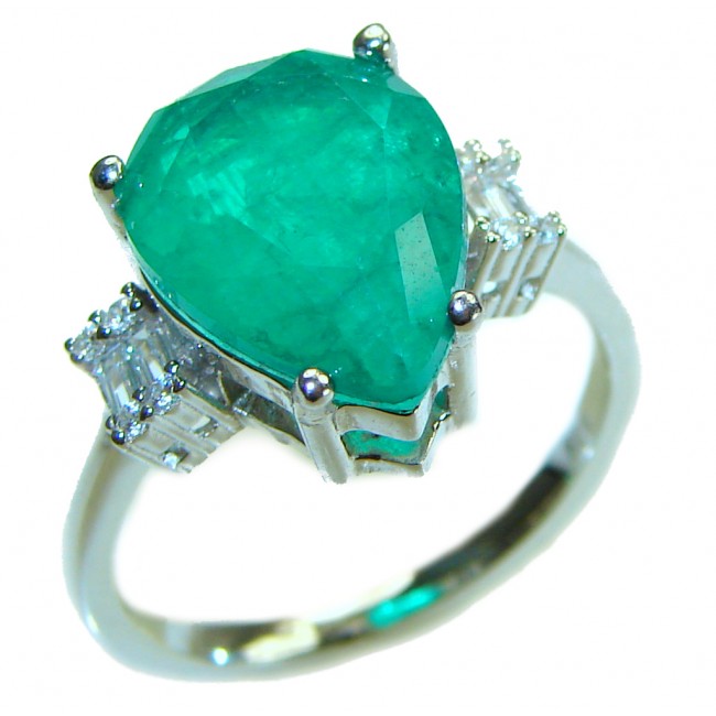 Gabriella Very Unique 11.5 carat Emerald .925 Sterling Silver handmade Ring size 7