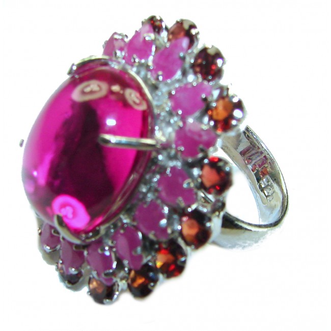 Highly Selected Pink Sapphire Ruby - Oval Cut - 44.5 carat .925 Silver handcrafted Cocktail Ring s. 8 1/4