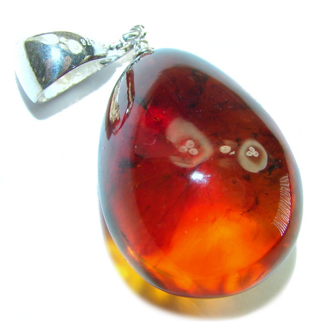 Vintage Beauty authentic Baltic Amber .925 Sterling Silver handcrafted pendant