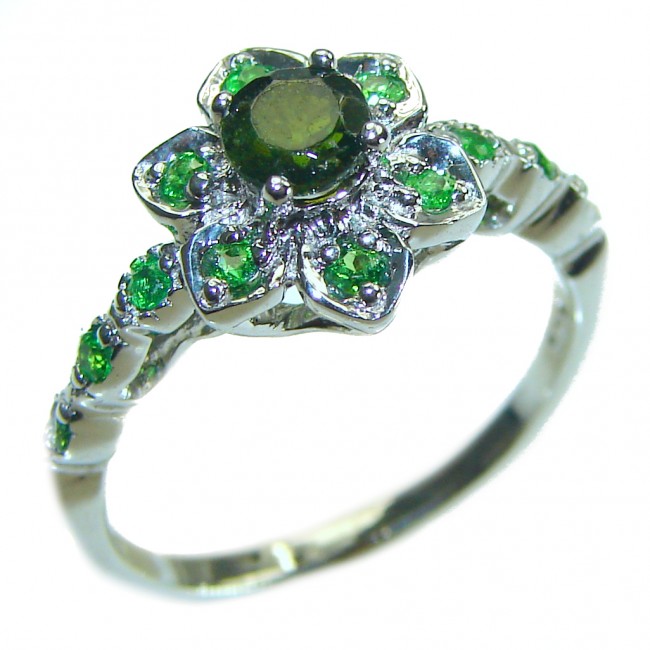 Authentic 1.2 carat Emerald .925 Sterling Silver handmade Ring s. 9