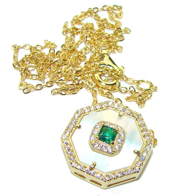 Timless Treasure Emerald Blister Pearl 14K Gold over .925 Sterling Silver handcrafted hexagon necklace