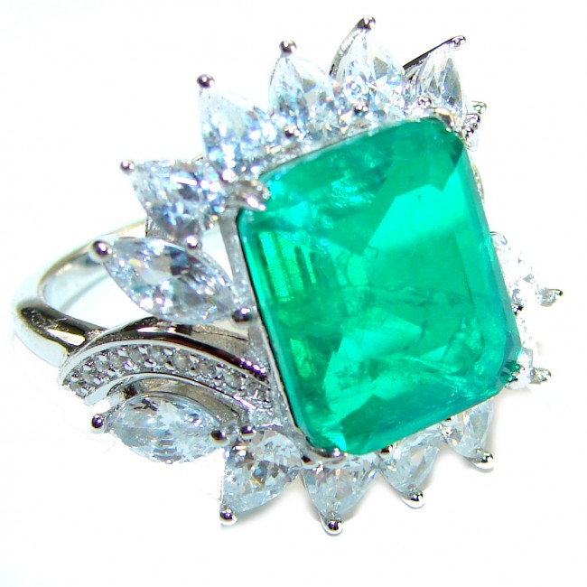 26.5 carat Emerald .925 Sterling Silver handmade Ring size 7 1/4