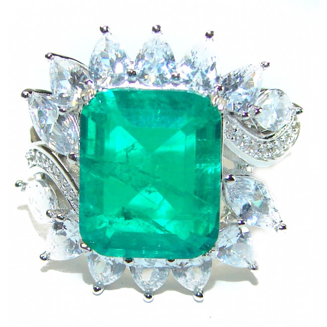 26.5 carat Emerald .925 Sterling Silver handmade Ring size 7 1/4