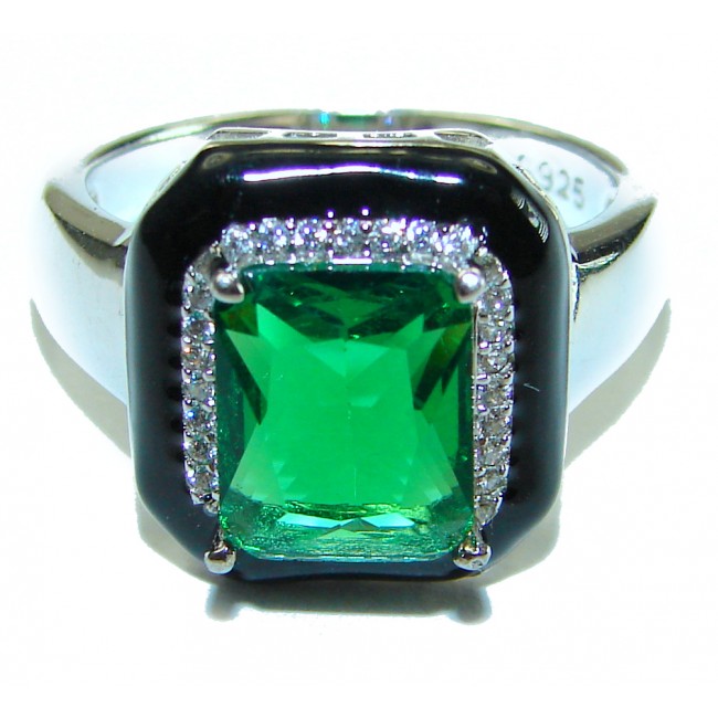 Art Deco 9.8 carat Emerald black enamel .925 Sterling Silver handcrafted Ring size 7 1/2