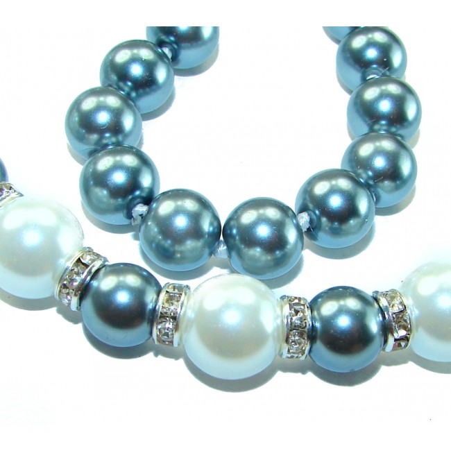 Precious black and white freshwater Pearl .925 Sterling Silver handcrafted Necklace