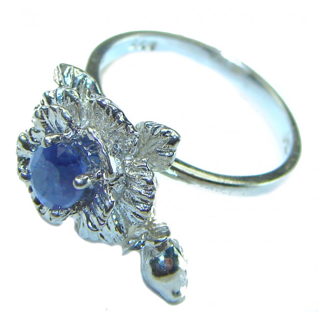 4.5 carat Sapphire .925 Sterling Silver handcrafted ring; s. 5 3/4