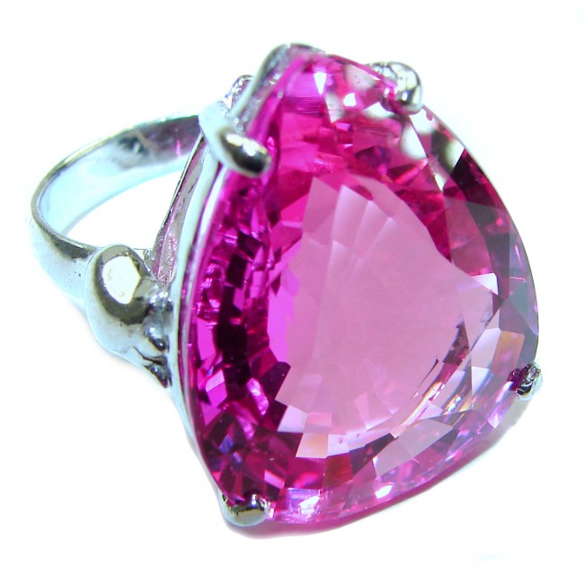 Velvet Heart Pink Sapphire - Pear Cut - 49.5 carat .925 Silver handcrafted Cocktail Ring s. 9