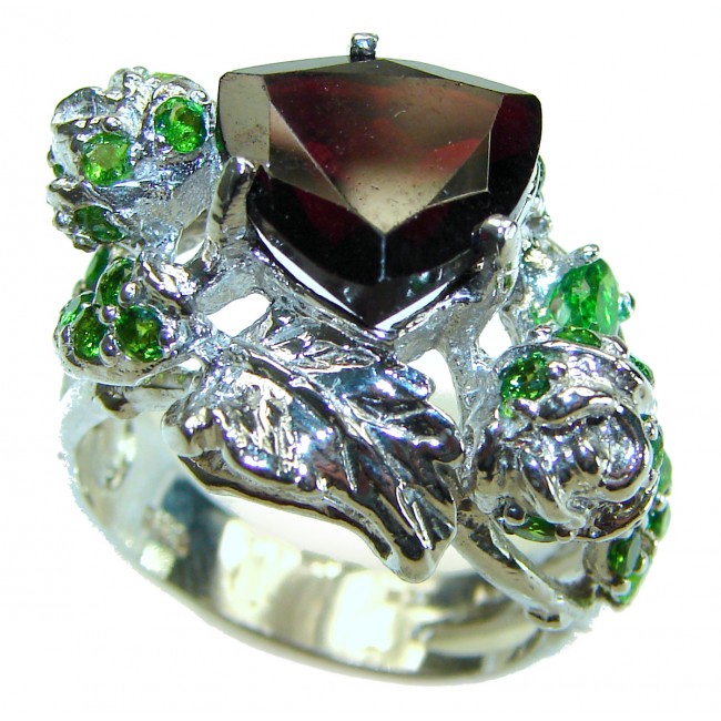 Floral Design Authentic Garnet .925 Sterling Silver handcrafted Ring size 9 1/2