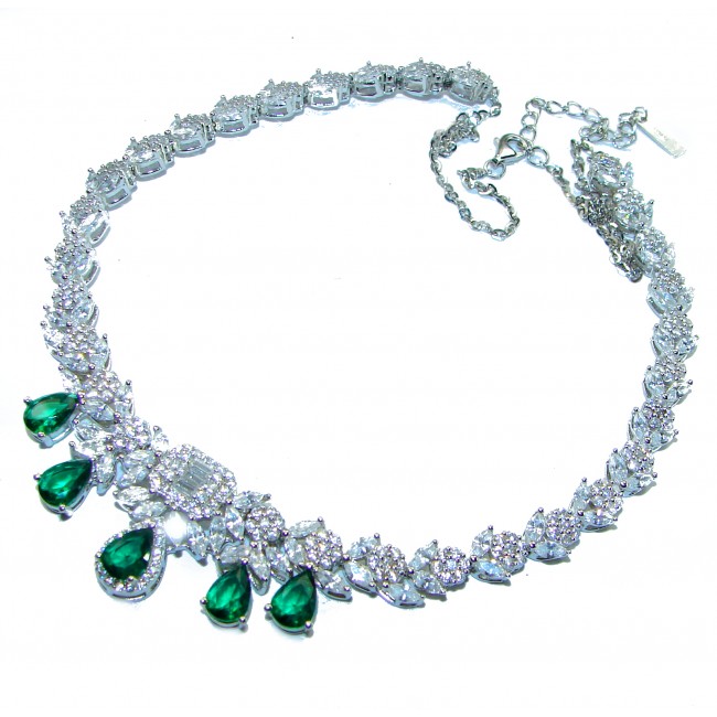 Timless Treasure Emerald .925 Sterling Silver handcrafted necklace