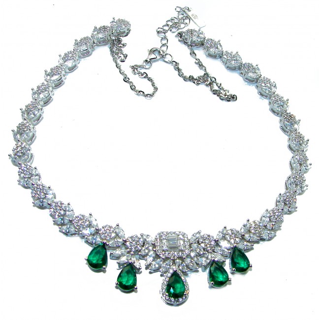 Timless Treasure Emerald .925 Sterling Silver handcrafted necklace