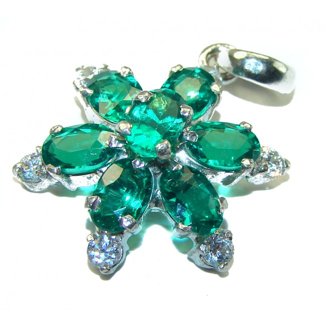 Green Flower Chrome Diopside .925 Sterling Silver handcrafted Pendant